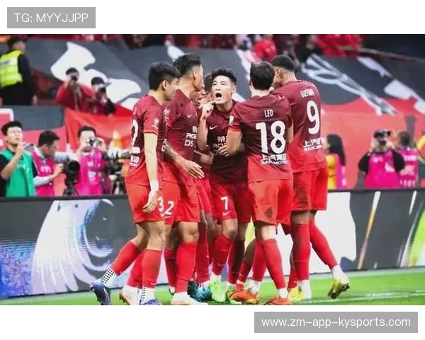 中超联赛战火重燃，豪门纷纷调整阵容，中超联赛名单