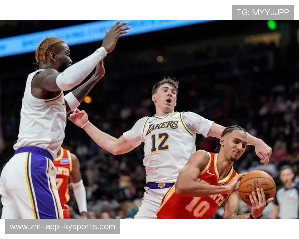 湖人爆冷老鹰终结连胜：战术变革与球队信心的双重考验