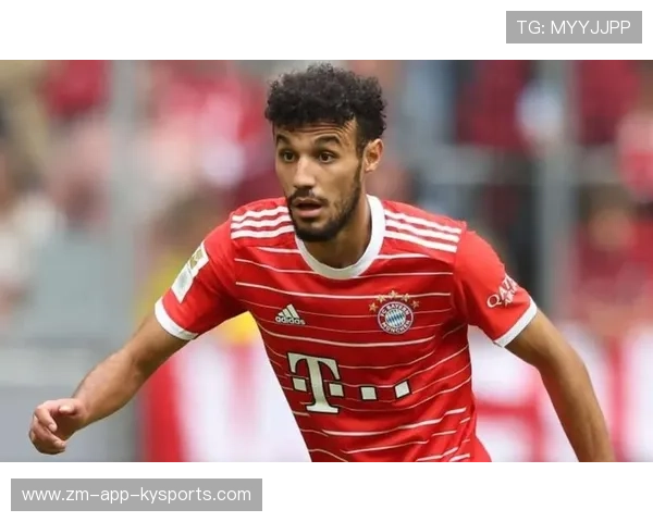 拜仁马兹拉维跑动范围大